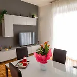 Apartament La Casa Di Alberto - 15 Minuti Da Firenze *